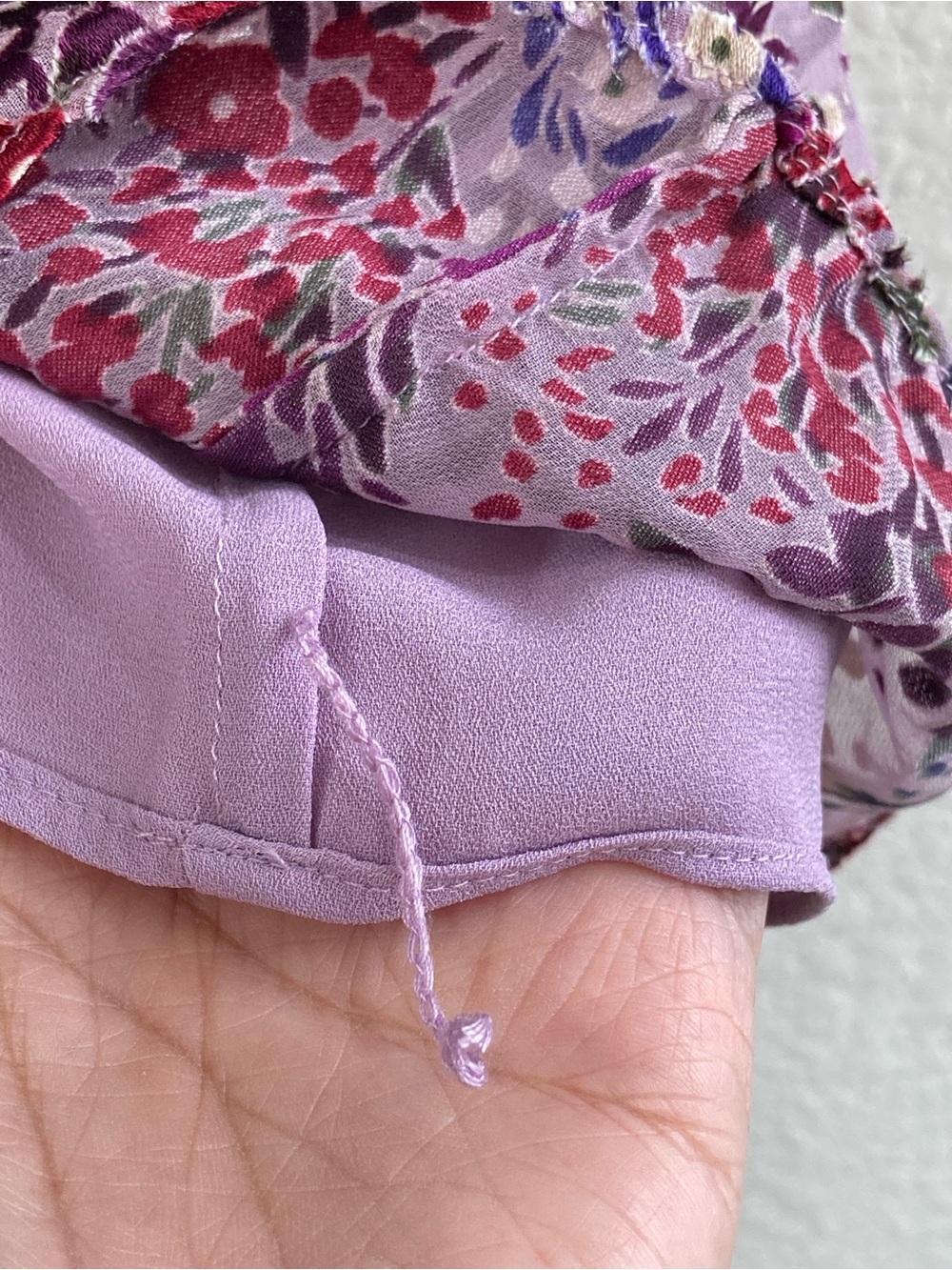 White House Black Market Lavender Floral Sleeveless Top Size S Velvet Burnout - Picture 12 of 12
